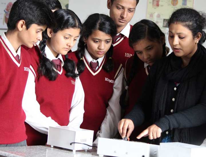 TECHNOLOGY-SMART-LEARNING